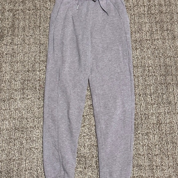 Lululemon Scuba Joggers Heathered Violet Verbena size 2 - Picture 6 of 11
